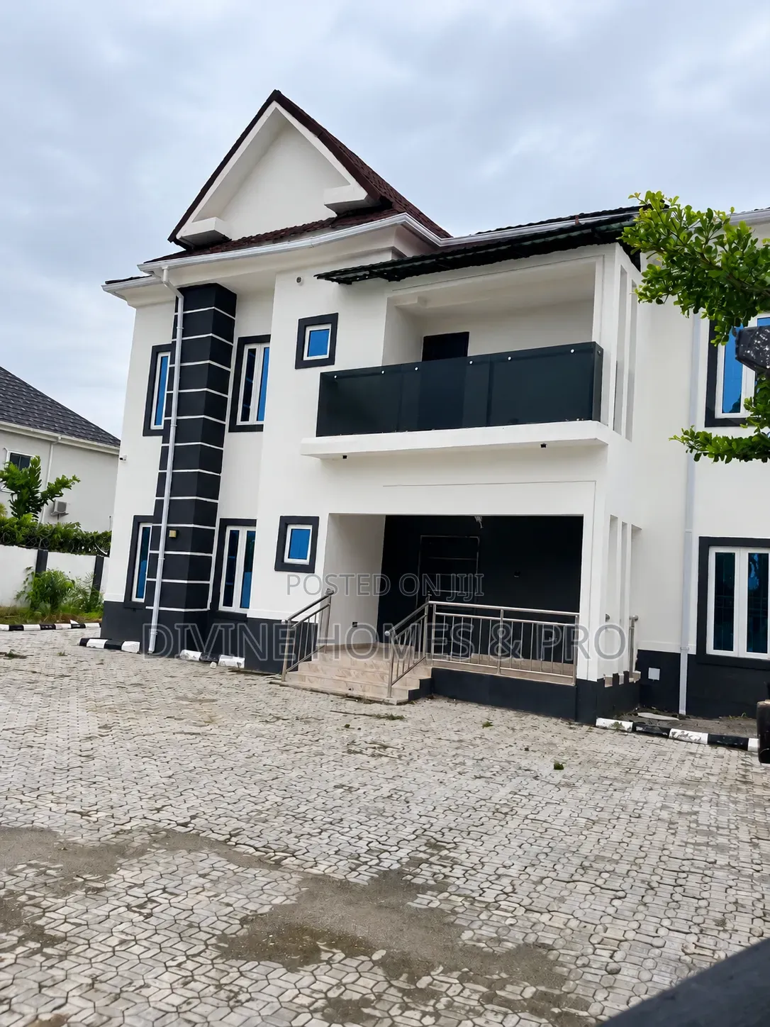 4bdrm Duplex in Gwagwalada After, Giri for sale