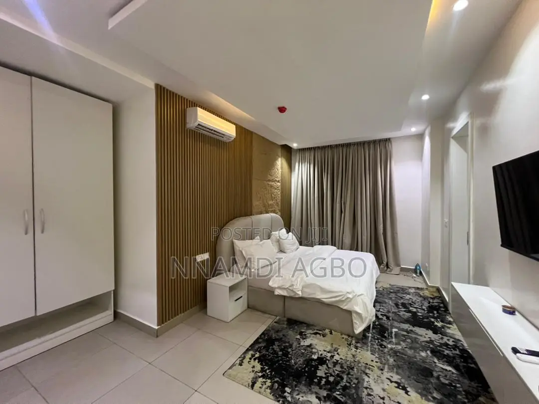 Furnished 2bdrm Apartment in Lekki Phase 1 for rent