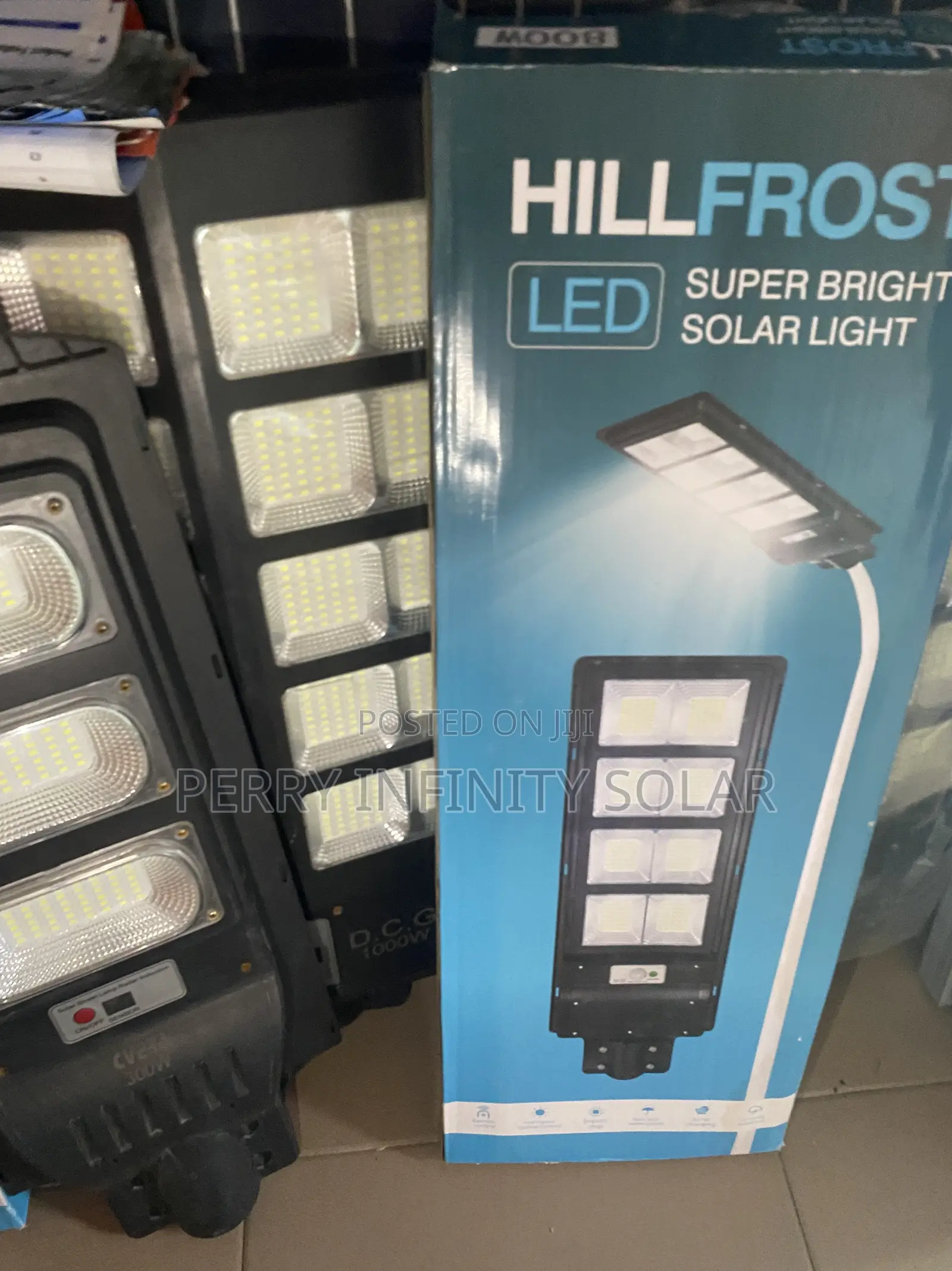 Hill Frost Solar Street Light – Powerful & Energy Saving