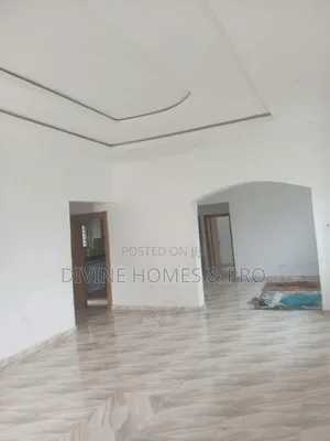 3bdrm Bungalow in Gwagwalada Abuja, Giri for sale
