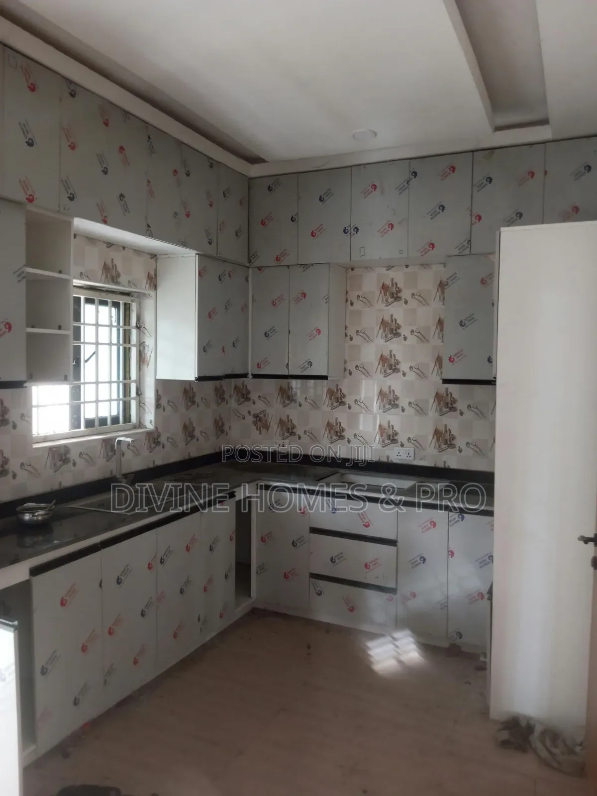 3bdrm Bungalow in Gwagwalada Abuja, Giri for sale