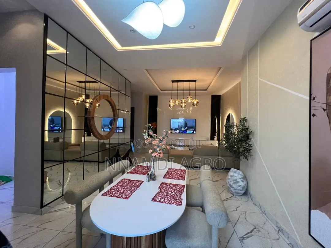 Furnished 2bdrm Apartment in Lekki Phase 1 for rent