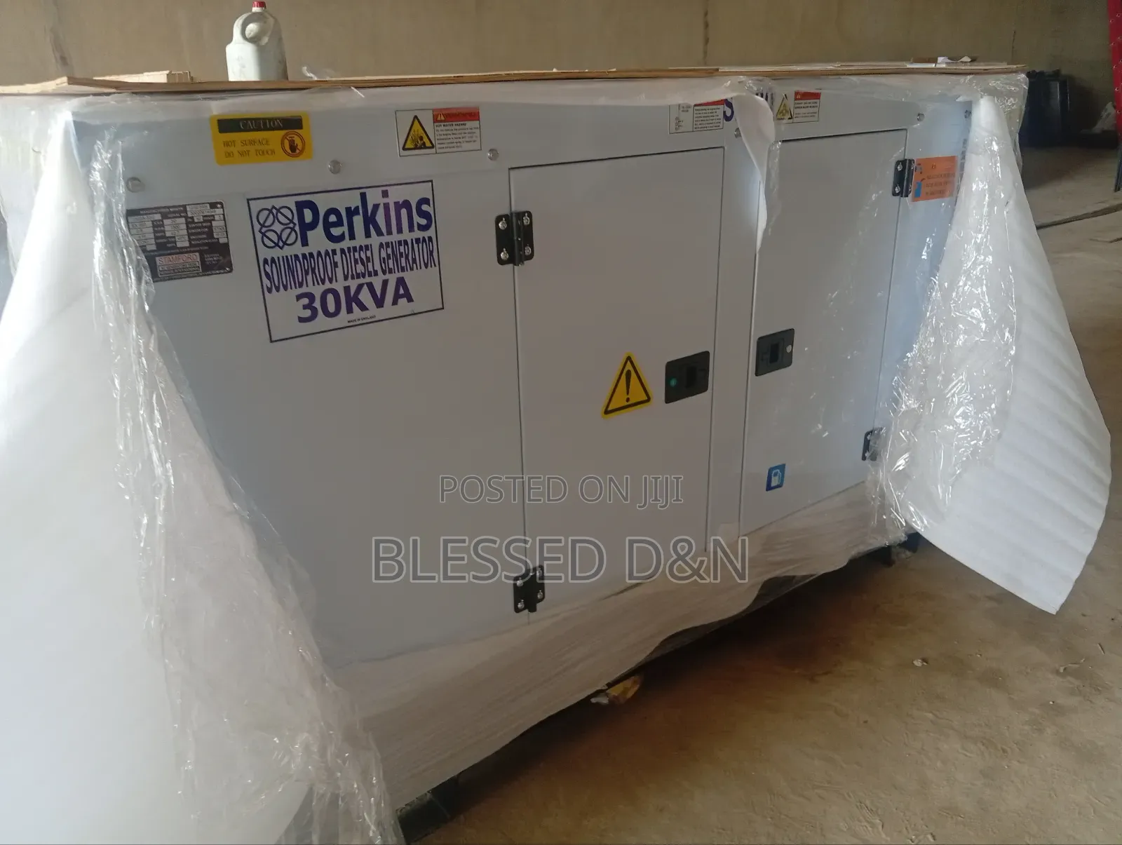 30kva Perkins Soundproof Diesel Generator