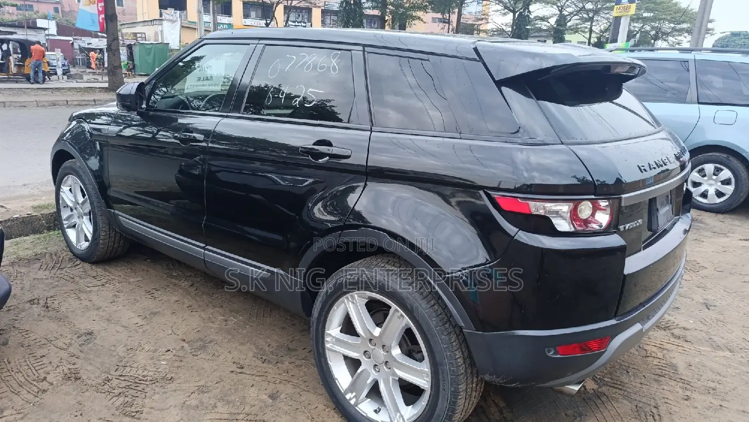 Land Rover Range Rover Evoque Pure 4dr SUV AWD (2.0L 4cyl Turbo 9A)