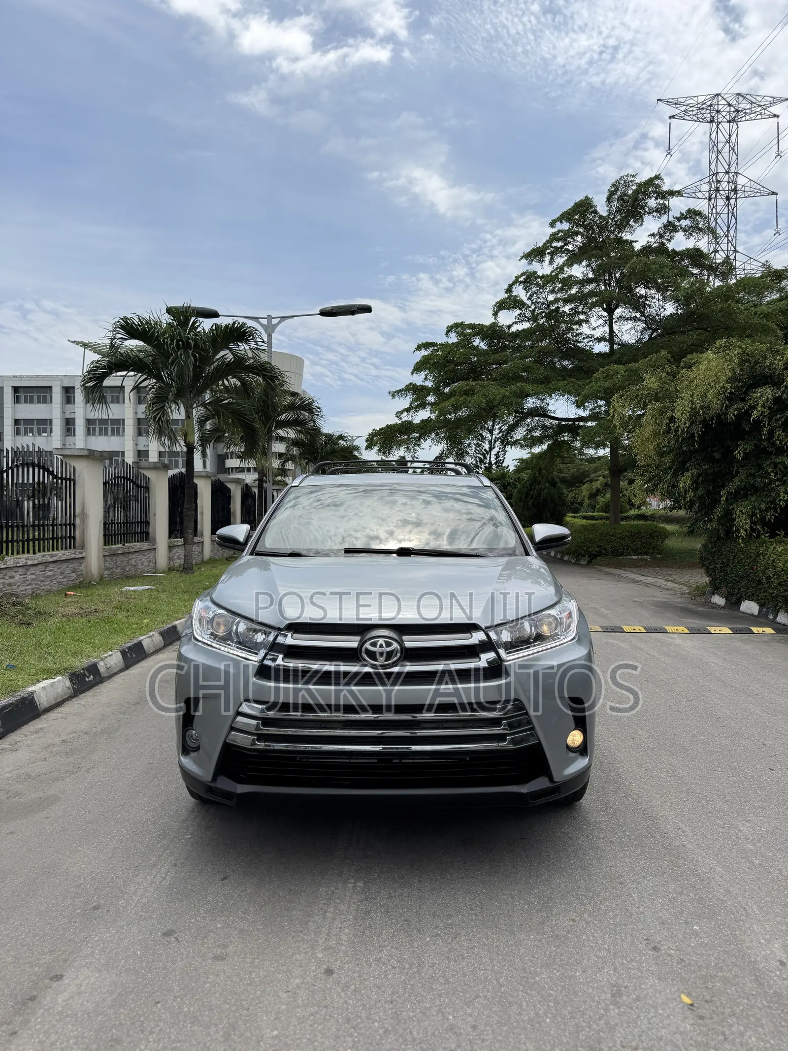 Toyota Highlander XLE 4dr SUV (3.5L 6cyl 6A) 2015 Silver