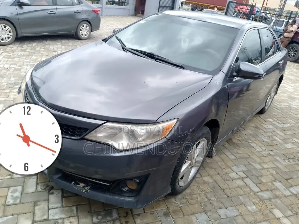 Toyota Camry 2013 Gray