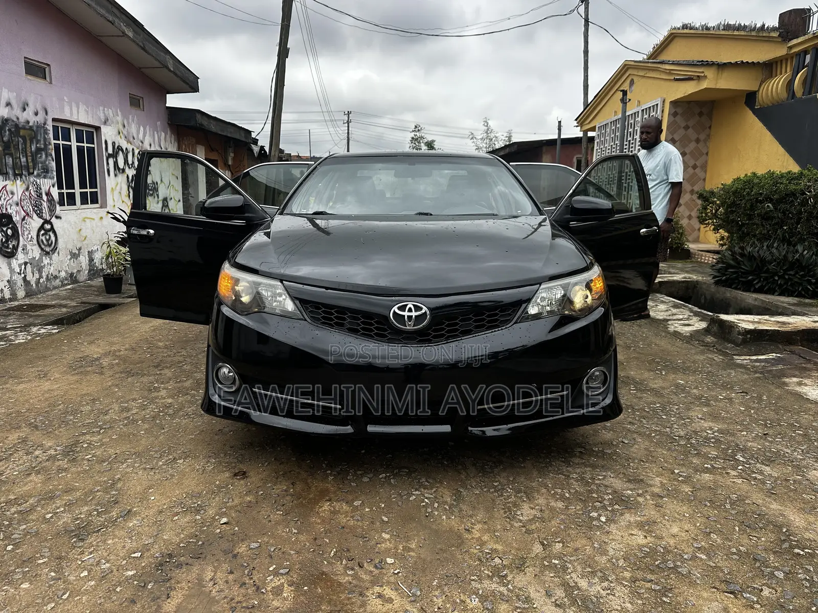 Toyota Camry SE 4dr Sedan (2.5L 4cyl 6A) 2013 Black