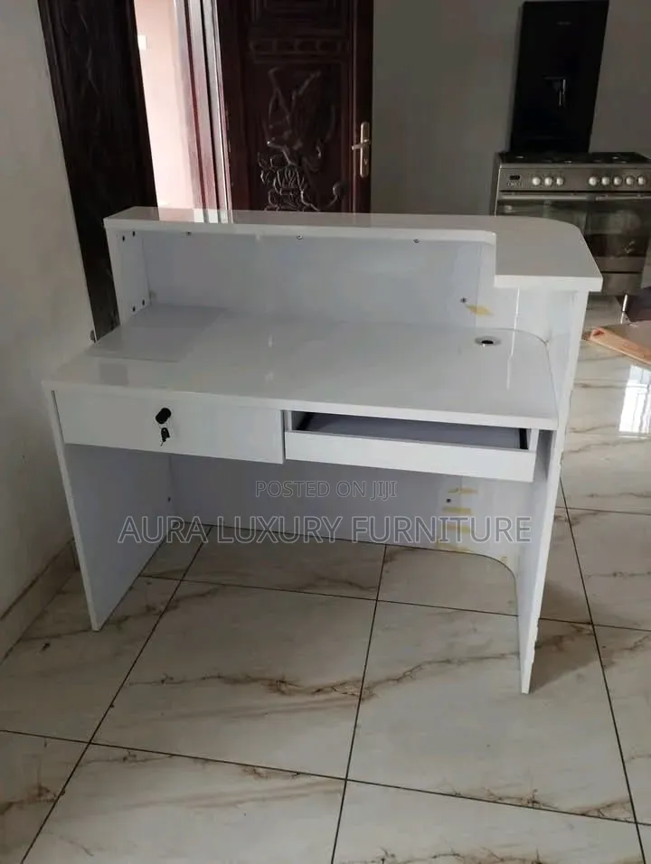 Receptionist Office Table