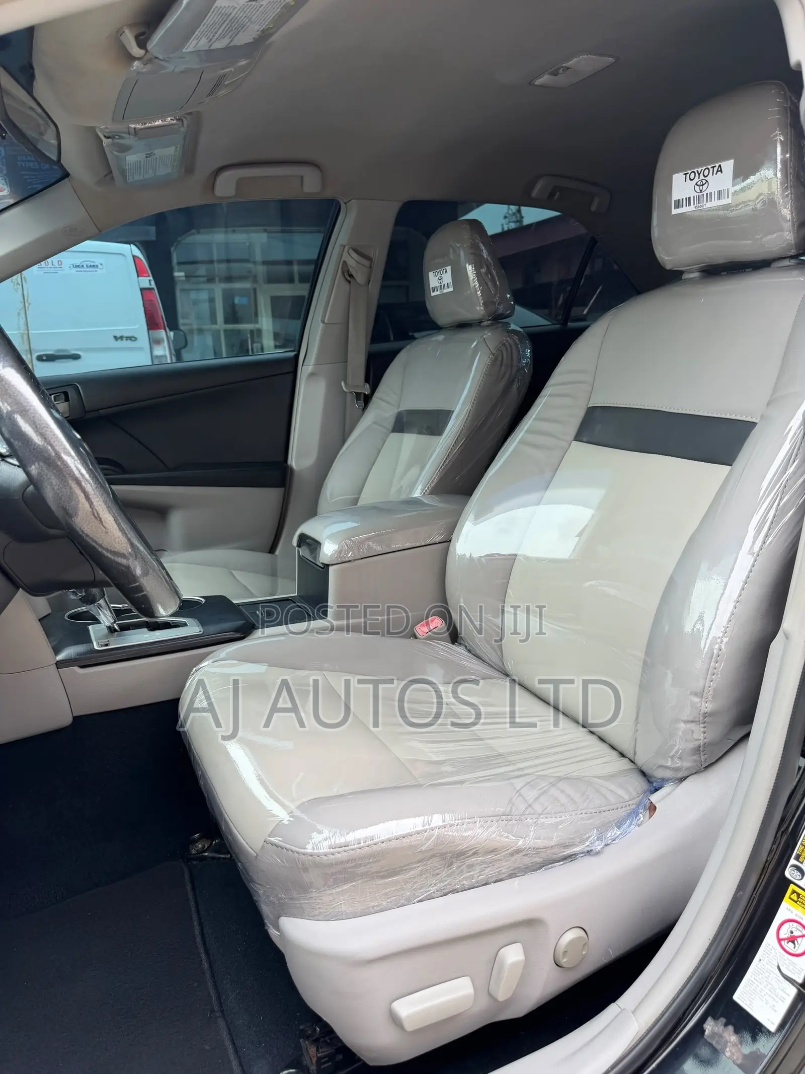 Toyota Camry LE 4dr Sedan (2.5L 4cyl 6A) 2013 Black