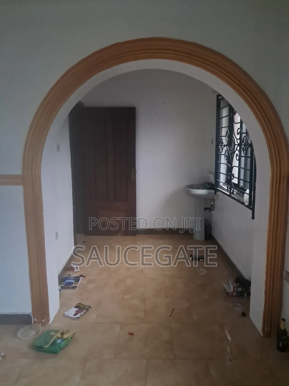 3bdrm Bungalow in Sand Feild, Satellite Town for sale