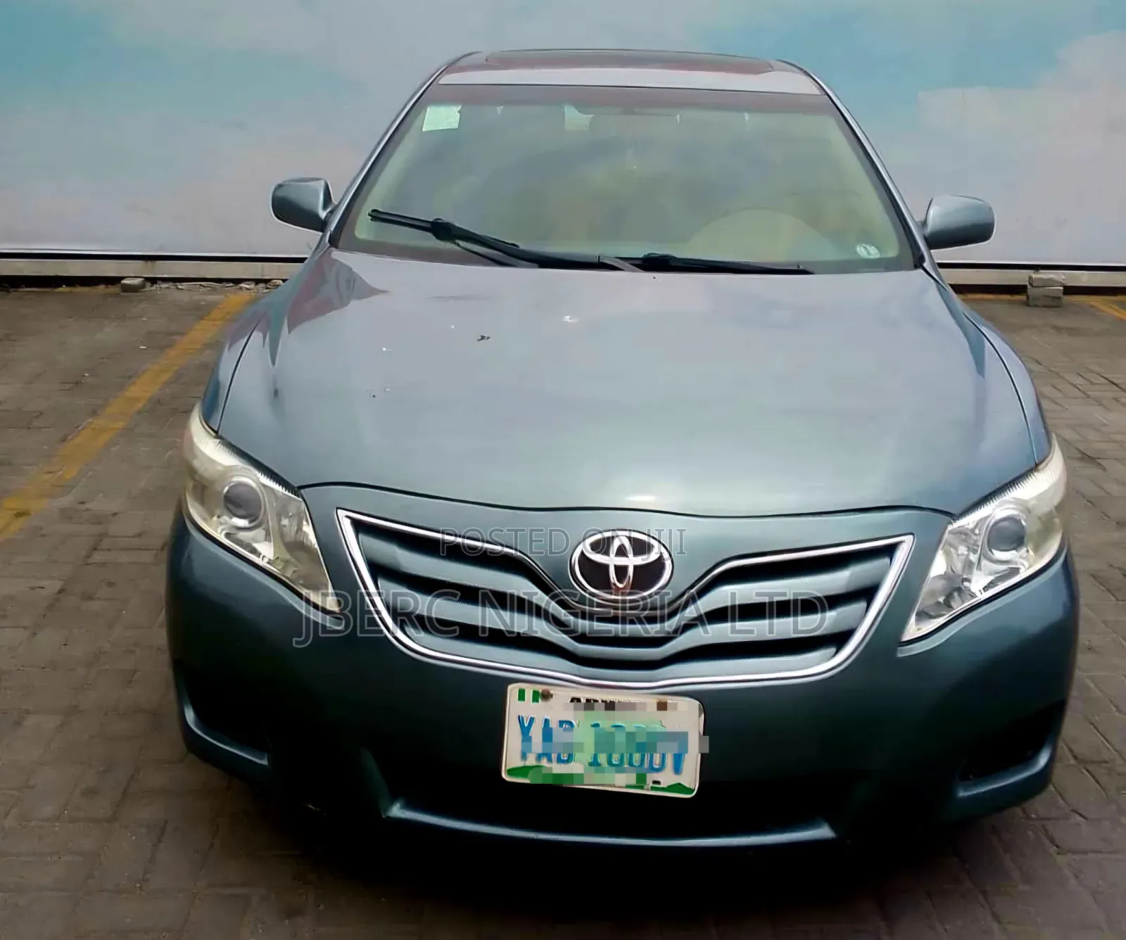 Toyota Camry 2010 Green