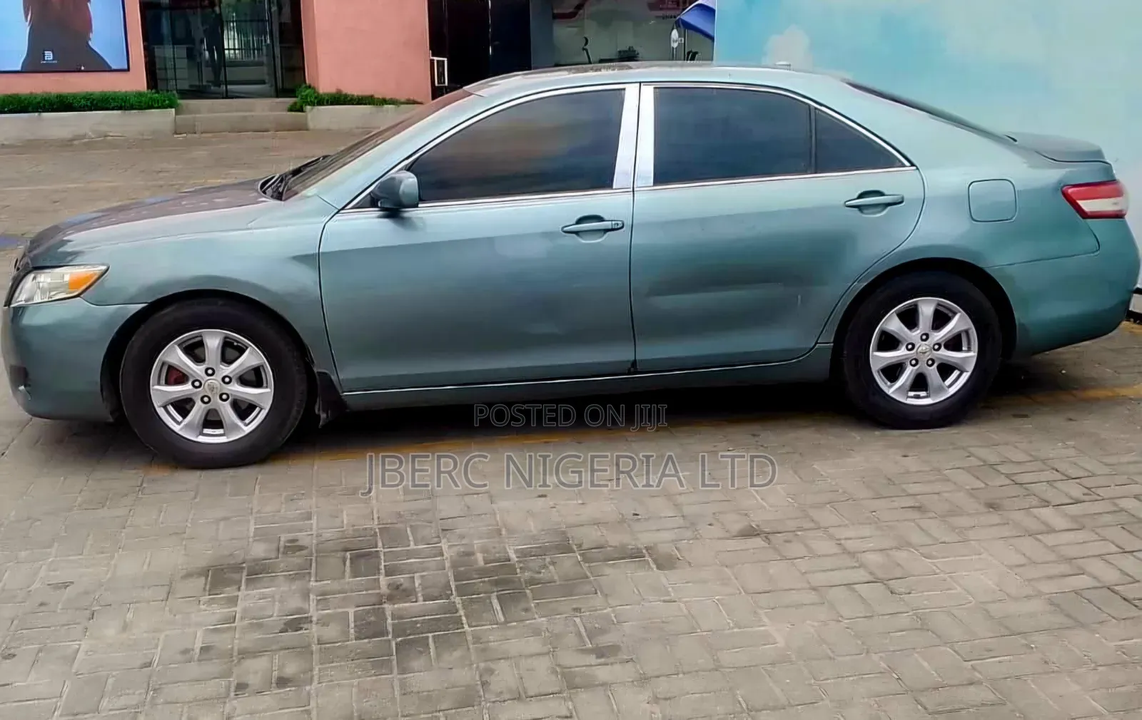 Toyota Camry 2010 Green