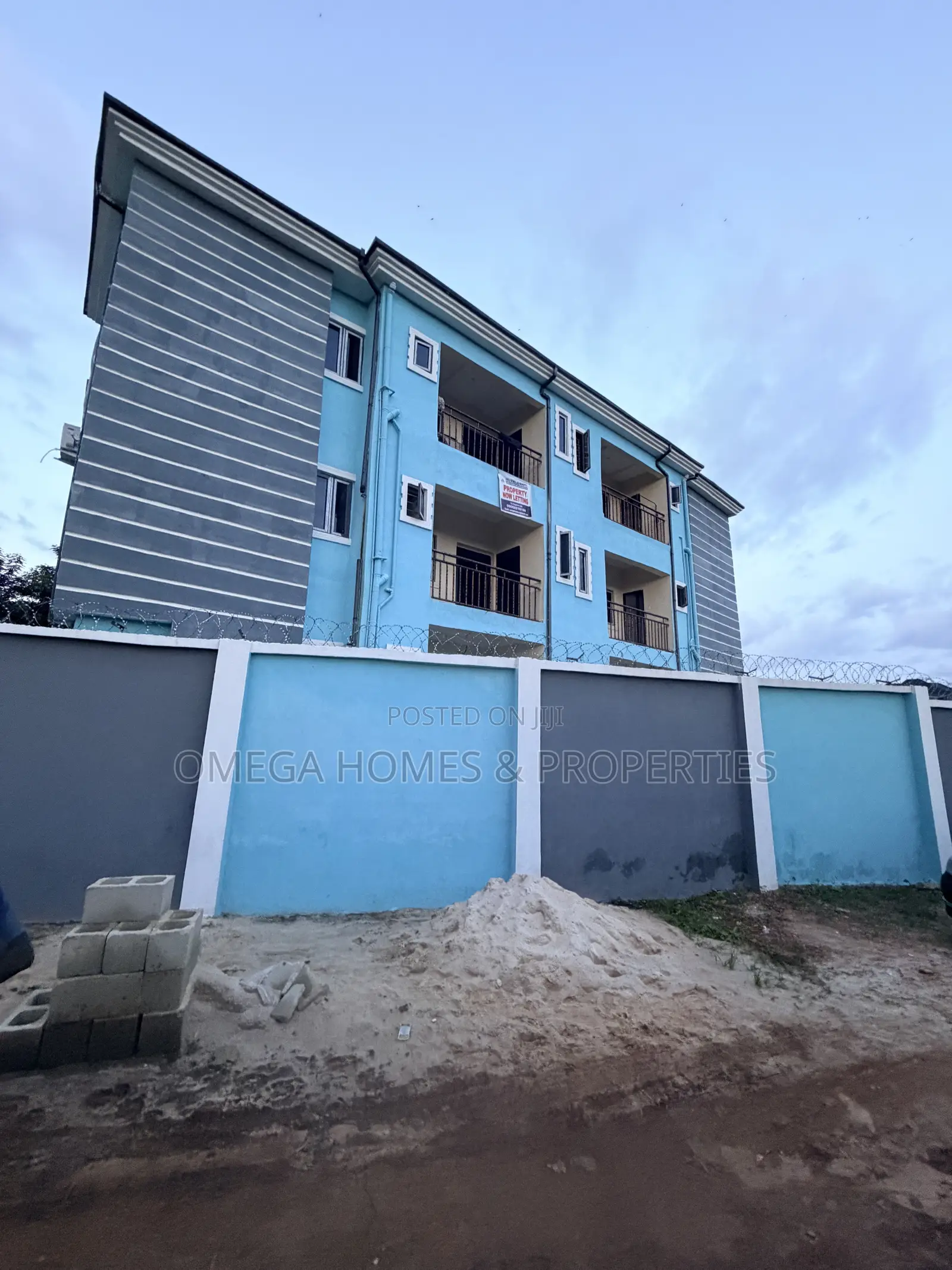 2bdrm Block of Flats in Ibb Phase 2, Umuahia for sale