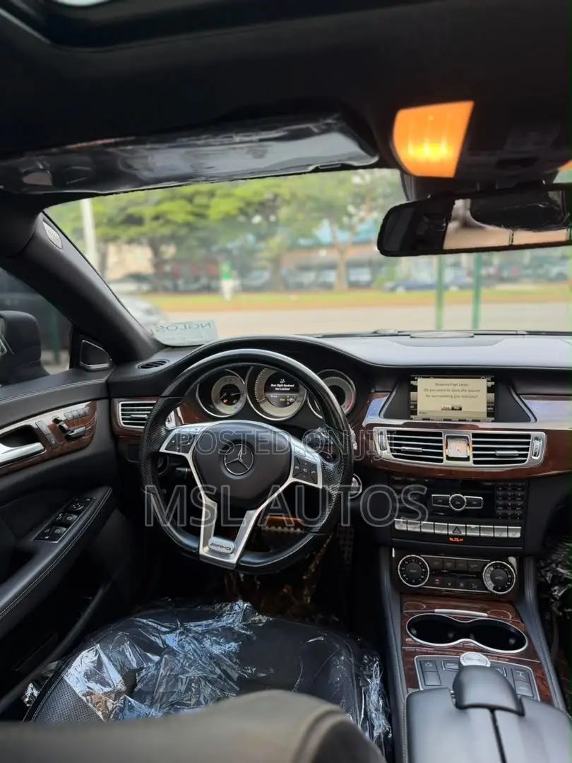 Mercedes-Benz CLS 2015 Black
