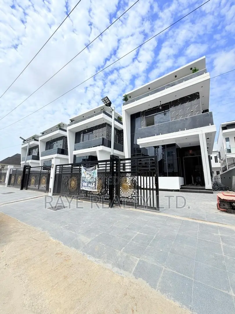 5bdrm Duplex in Sangotedo for sale