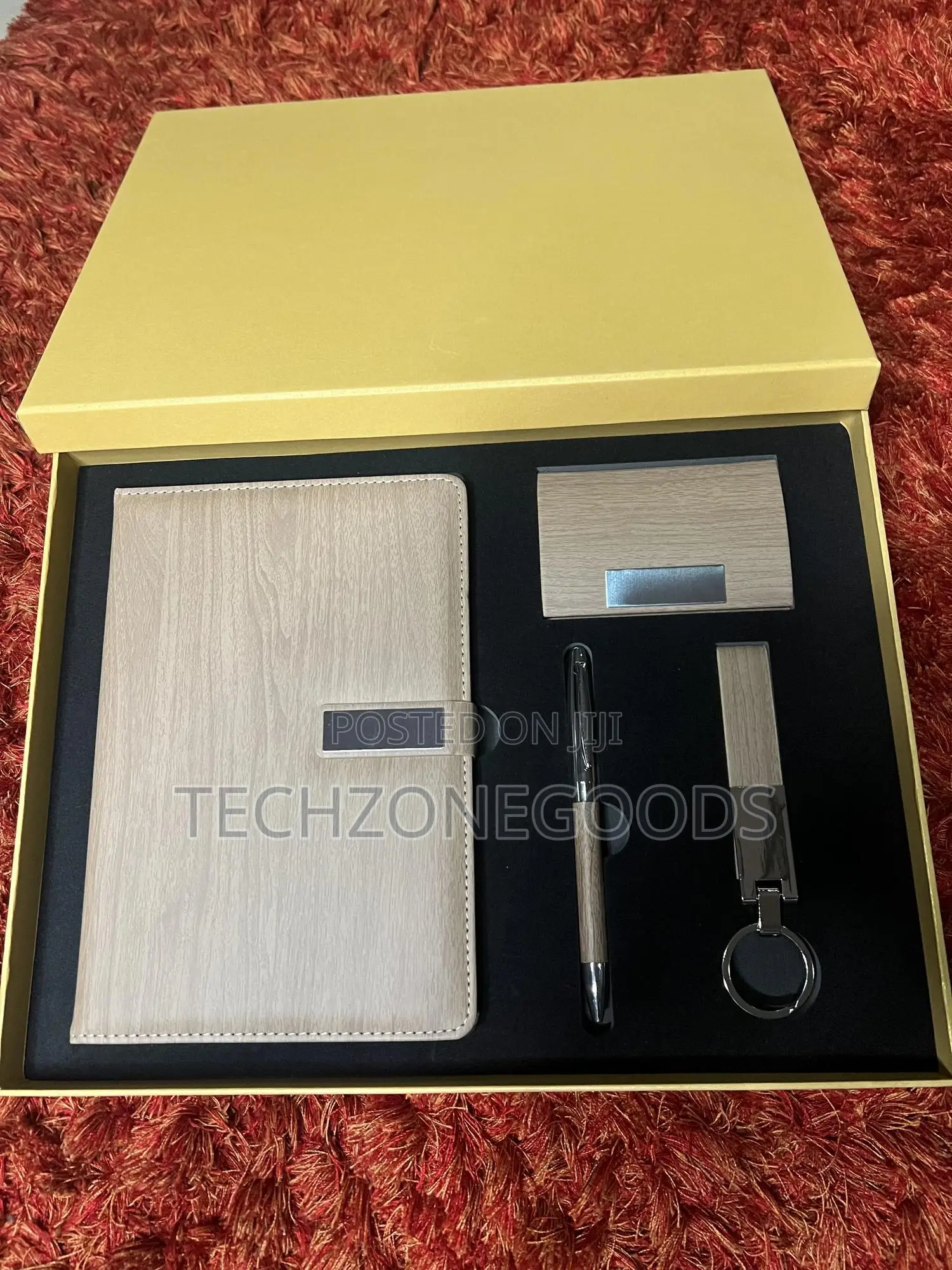 4pcs Luxury Cardholder Set