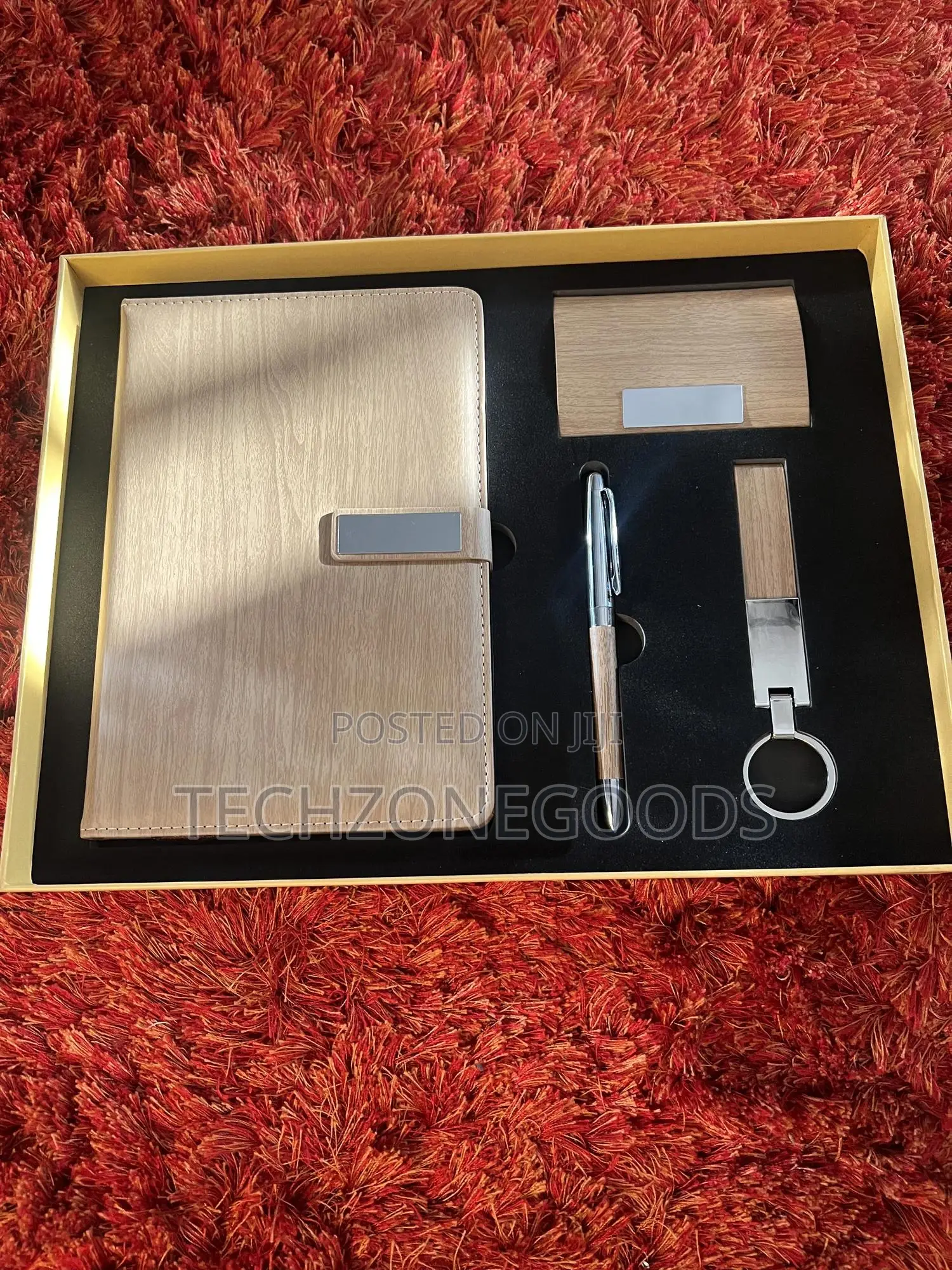 4pcs Luxury Cardholder Set