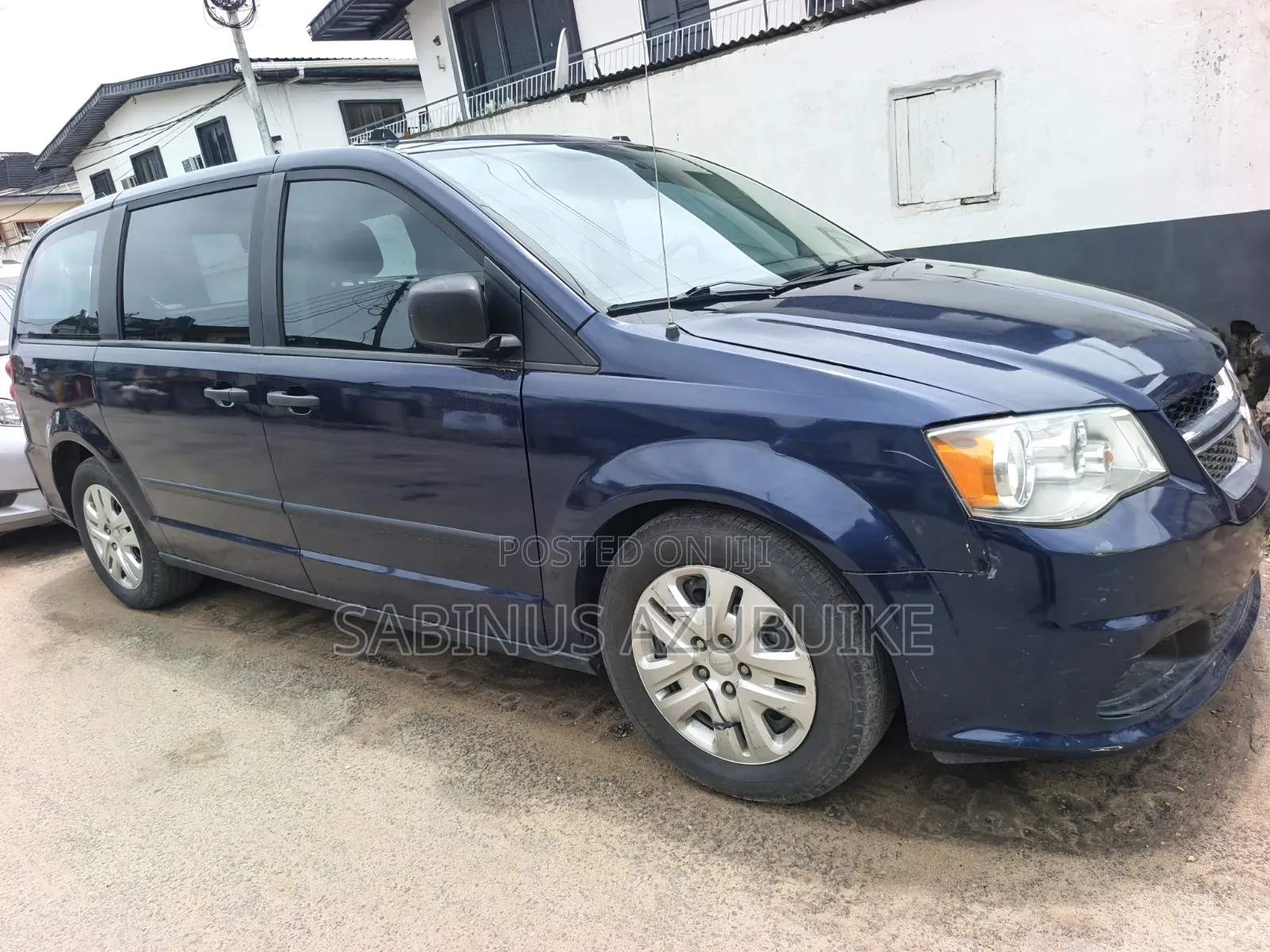 Dodge Caravan 2012 Blue