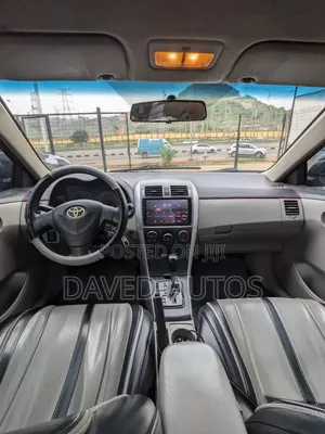 Toyota Corolla 2012 Gray