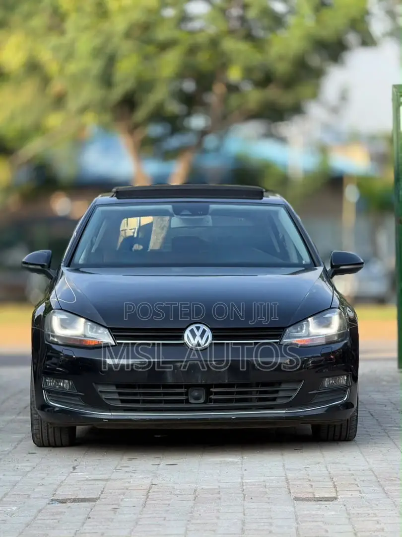 Volkswagen Golf TSI S FWD 2018 Black