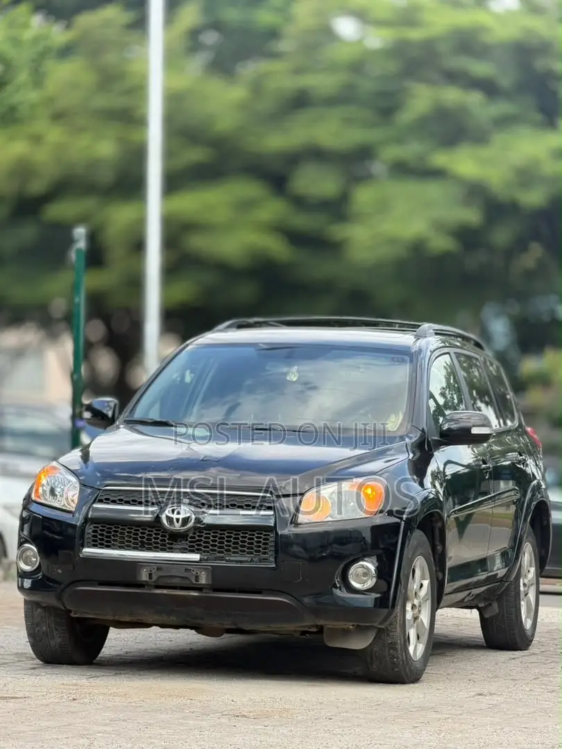 Toyota RAV4 Limited 2011 Black