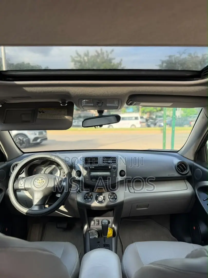 Toyota RAV4 Limited 2011 Black