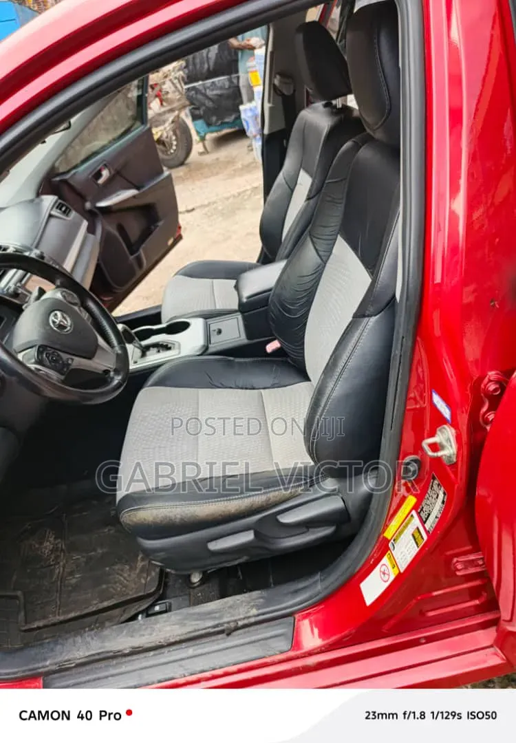 Toyota Camry SE 4dr Sedan (2.5L 4cyl 6A) 2014 Red