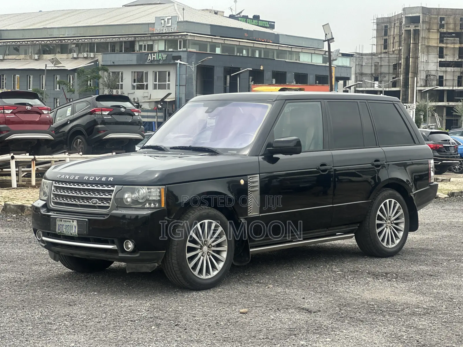 Land Rover Range Rover Supercharged 2011 Black