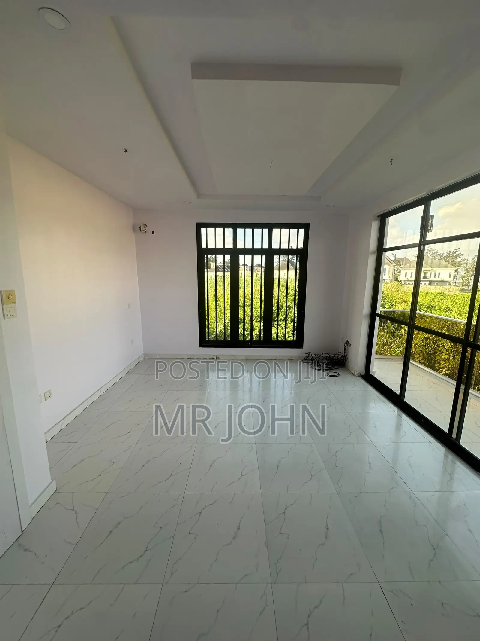4bdrm House in Orchid Road Mercy Pr, Lekki for sale