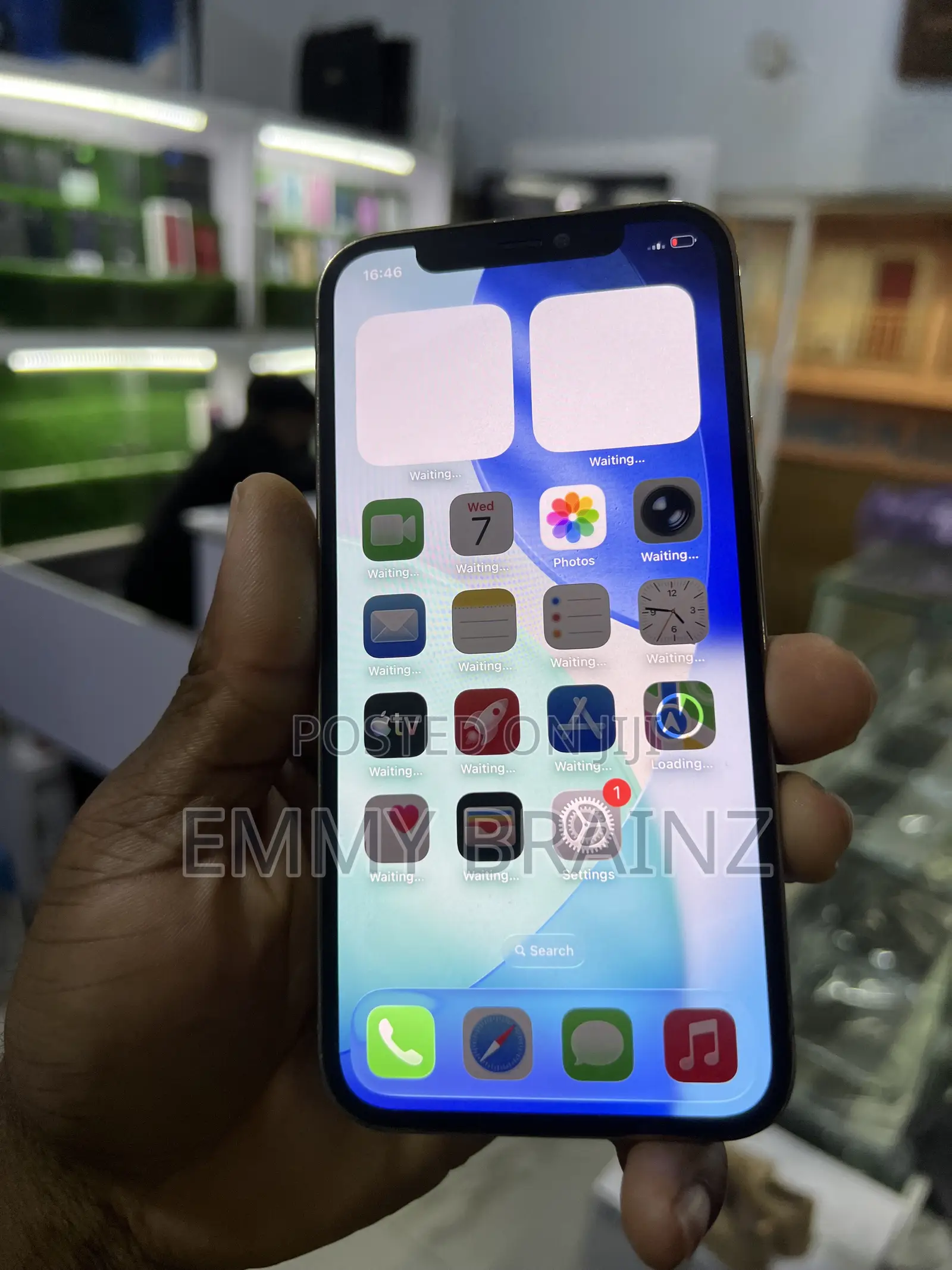 Apple iPhone 11 Pro Max 64 GB White
