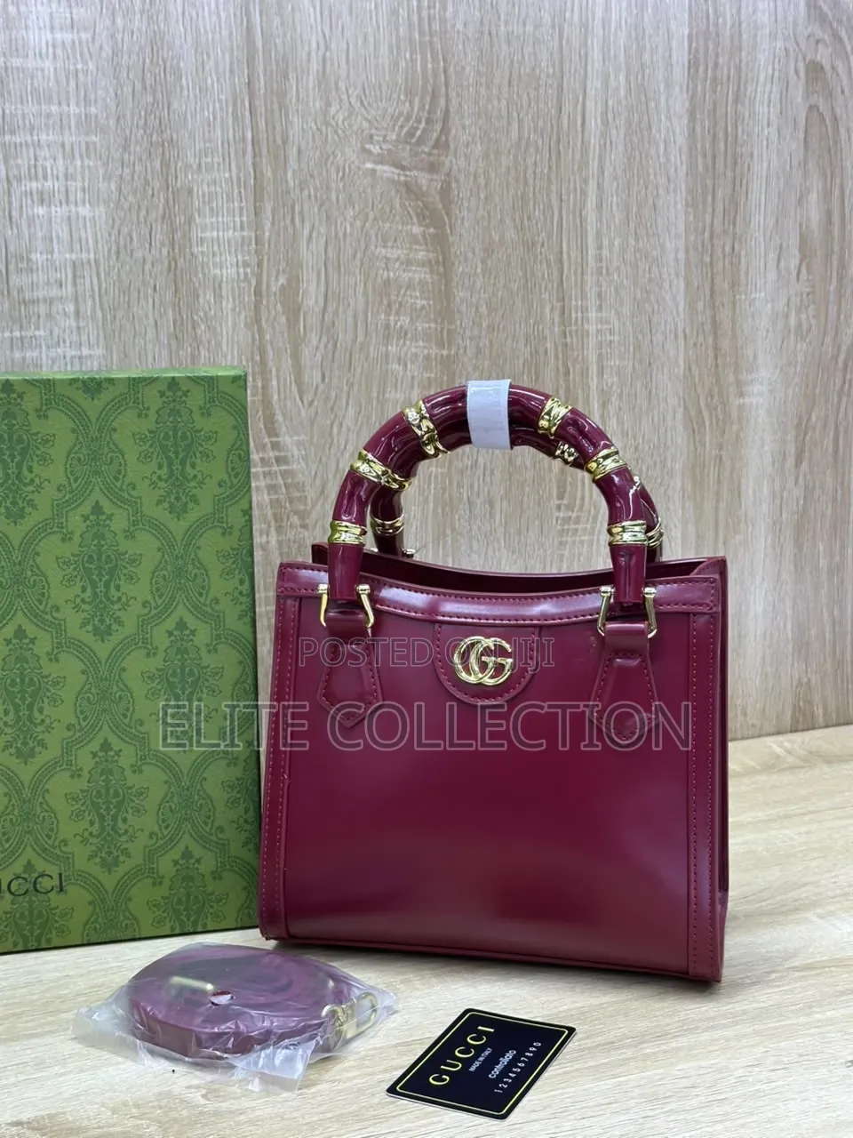 Gucci Luxury Bag Available in Colours,
Fully Boxed Medium Size ( 22cm)