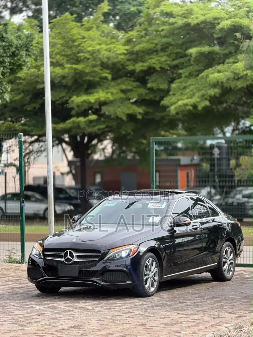 Mercedes-Benz C300 Base 4Matic Sedan AWD (2.0L 4cyl 7A) 2016 Black