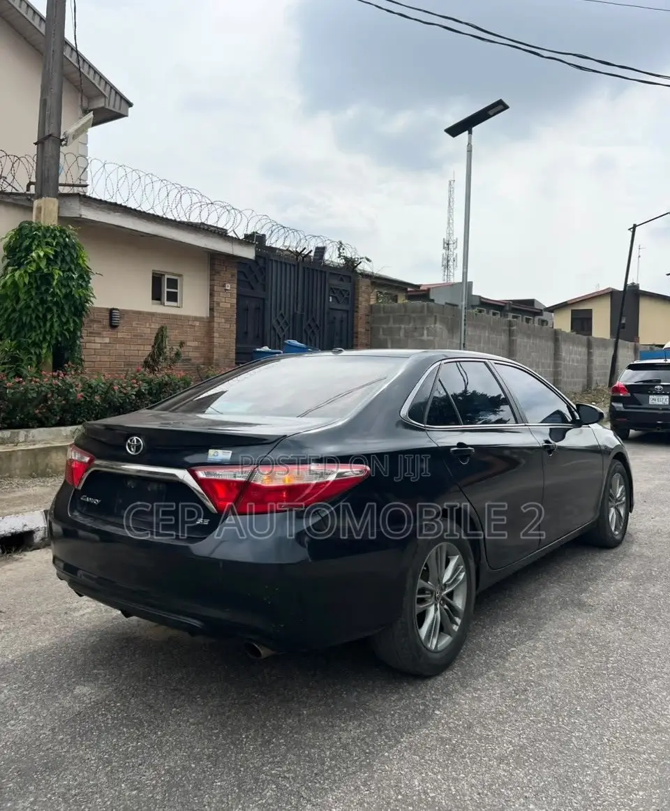 Toyota Camry 2015 Gray