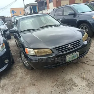Toyota Camry Automatic 1999 Black