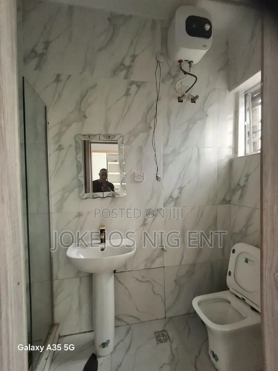 3bdrm Townhouse/Terrace in Lekki Scheme 2 for sale