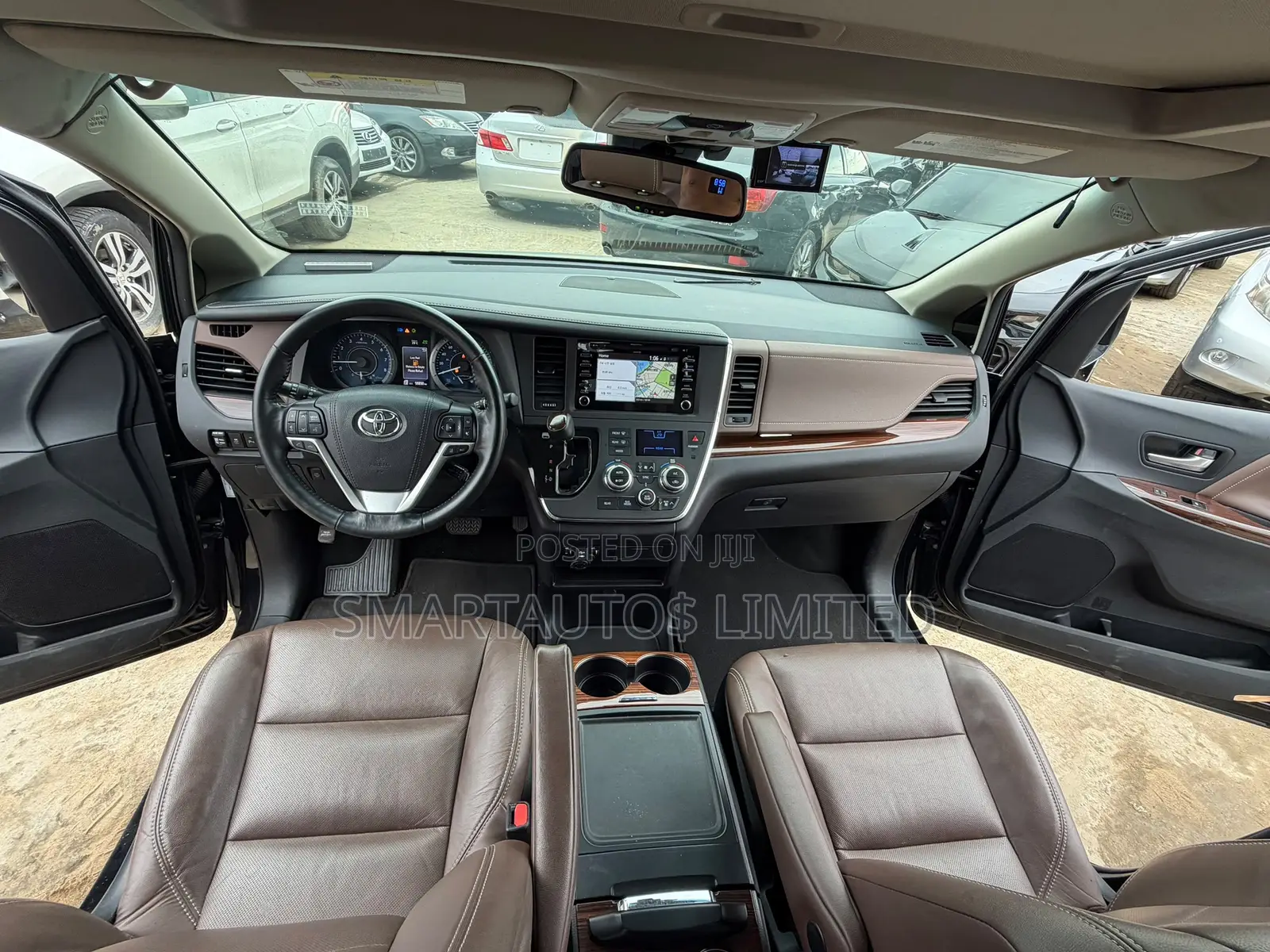 Toyota Sienna Limited Premium AWD (3.5L 6cyl 8A) 2018 Black
