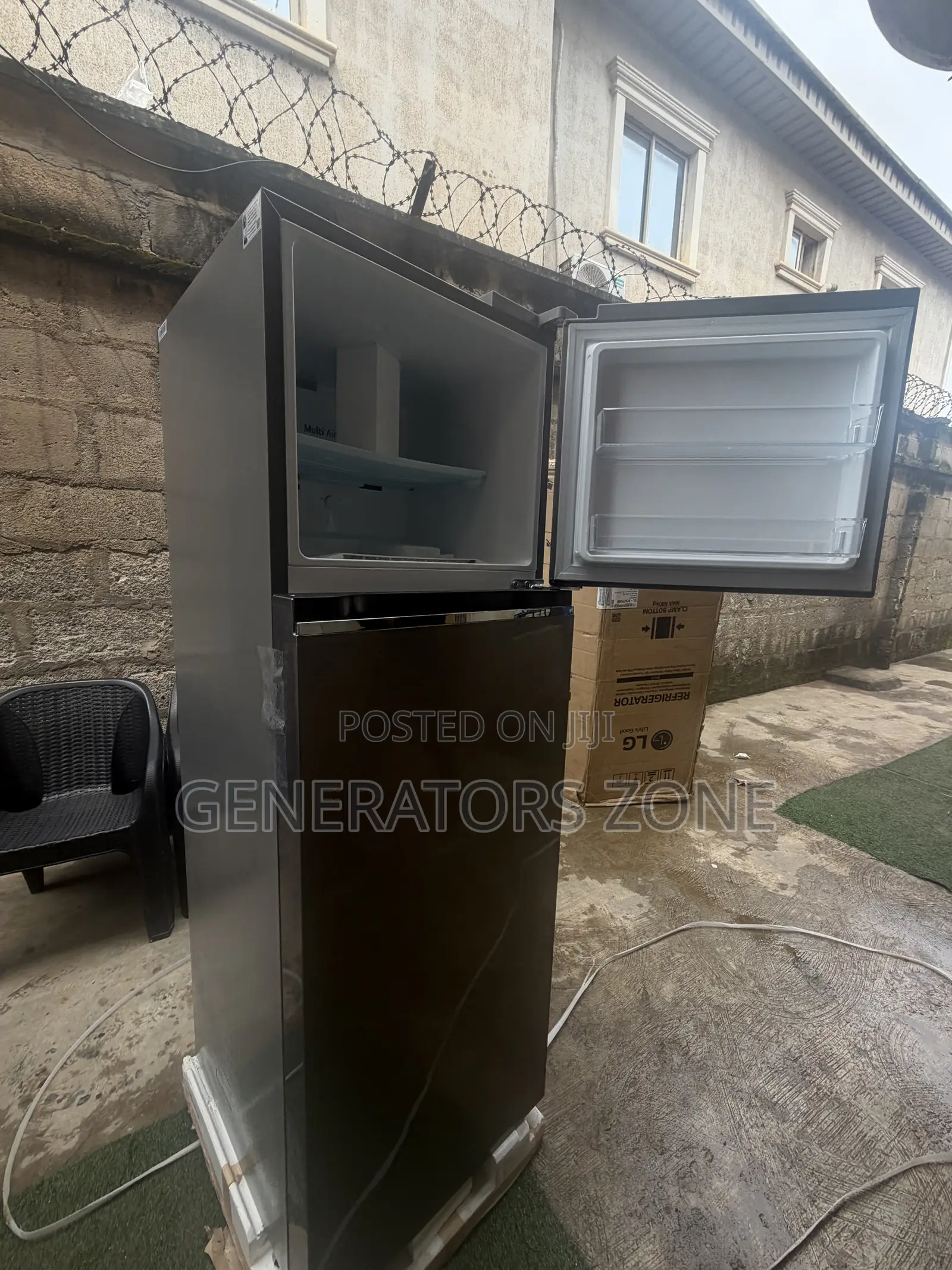 LG GL-B262PQKB 287L Energy Efficient Refrigerator