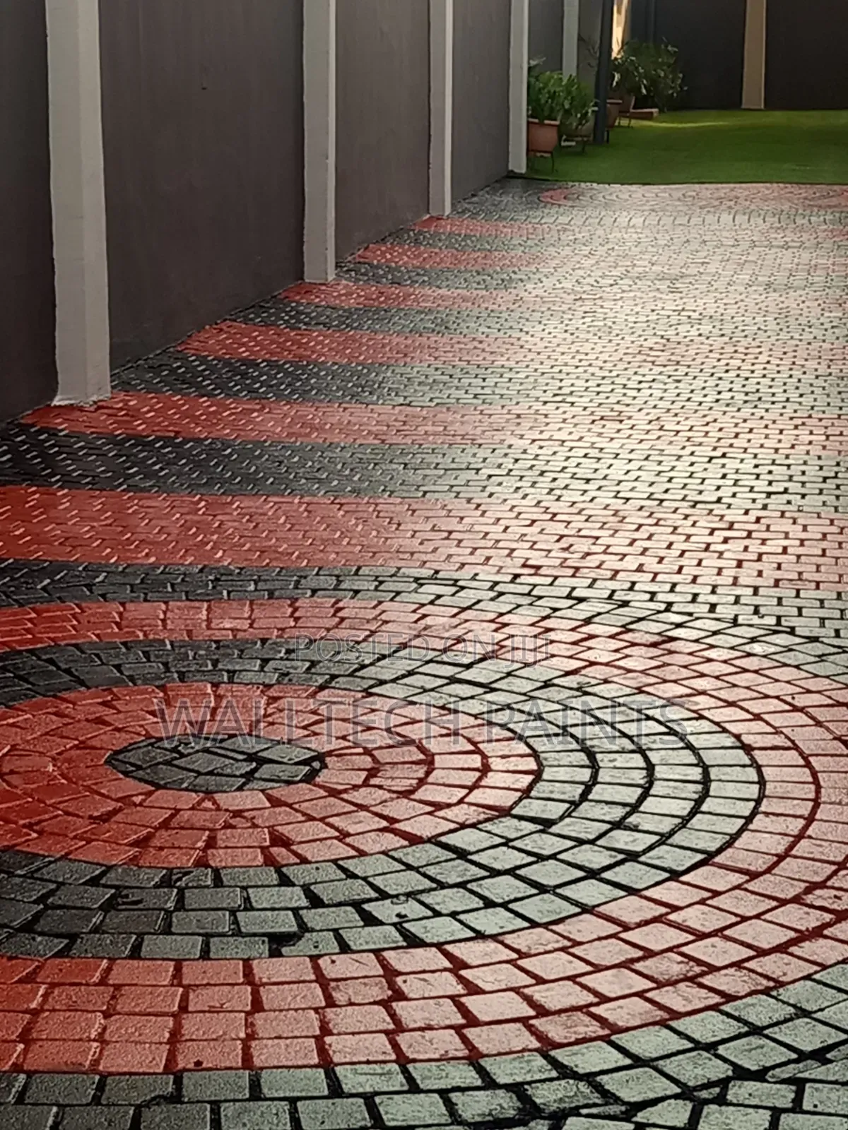 Professional Floor and Wall Painter