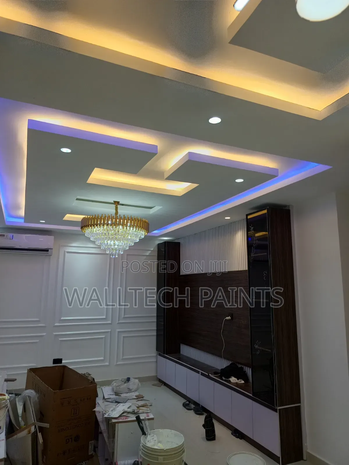 PAINTER Interior/Exterior