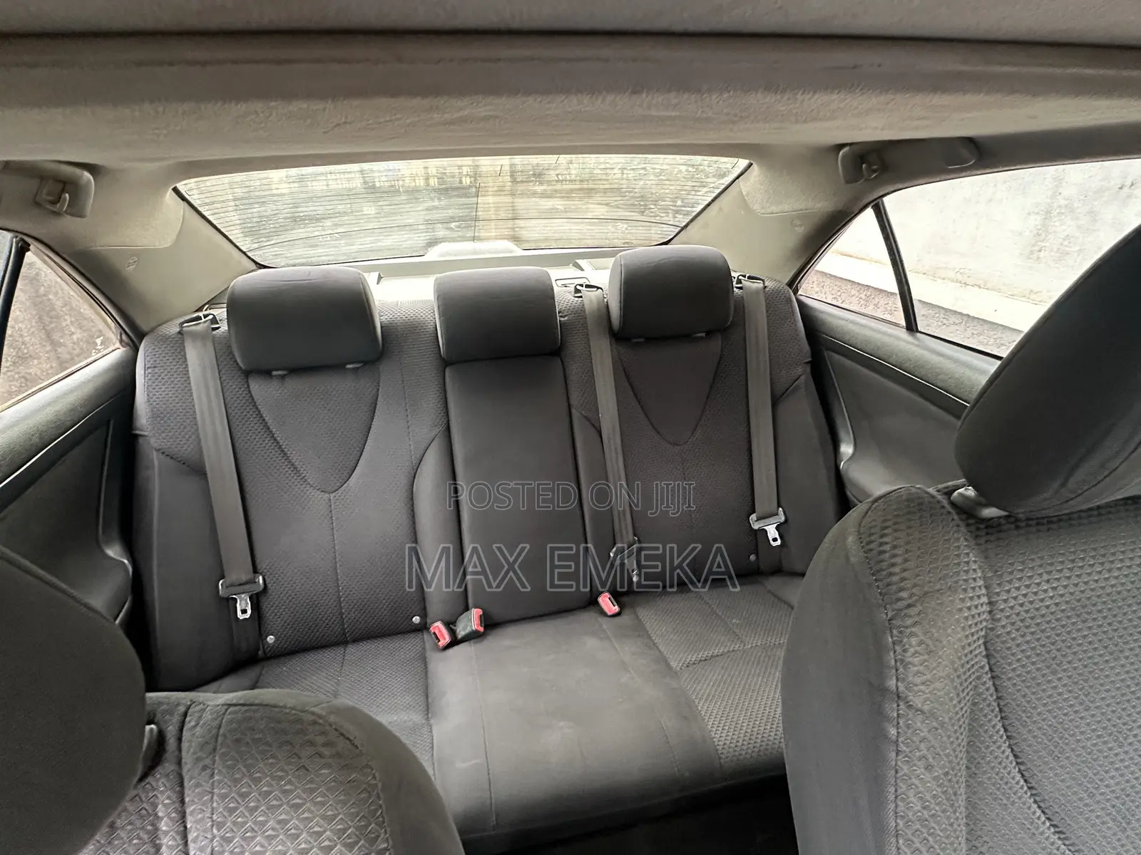 Toyota Camry SE 4dr Sedan (2.5L 4cyl 6AM) 2010 Gray