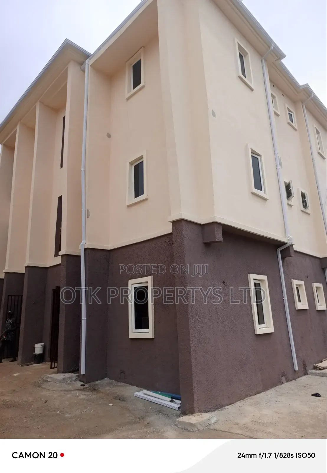 2bdrm Block of Flats in Fo1 By Military, Kubwa for rent