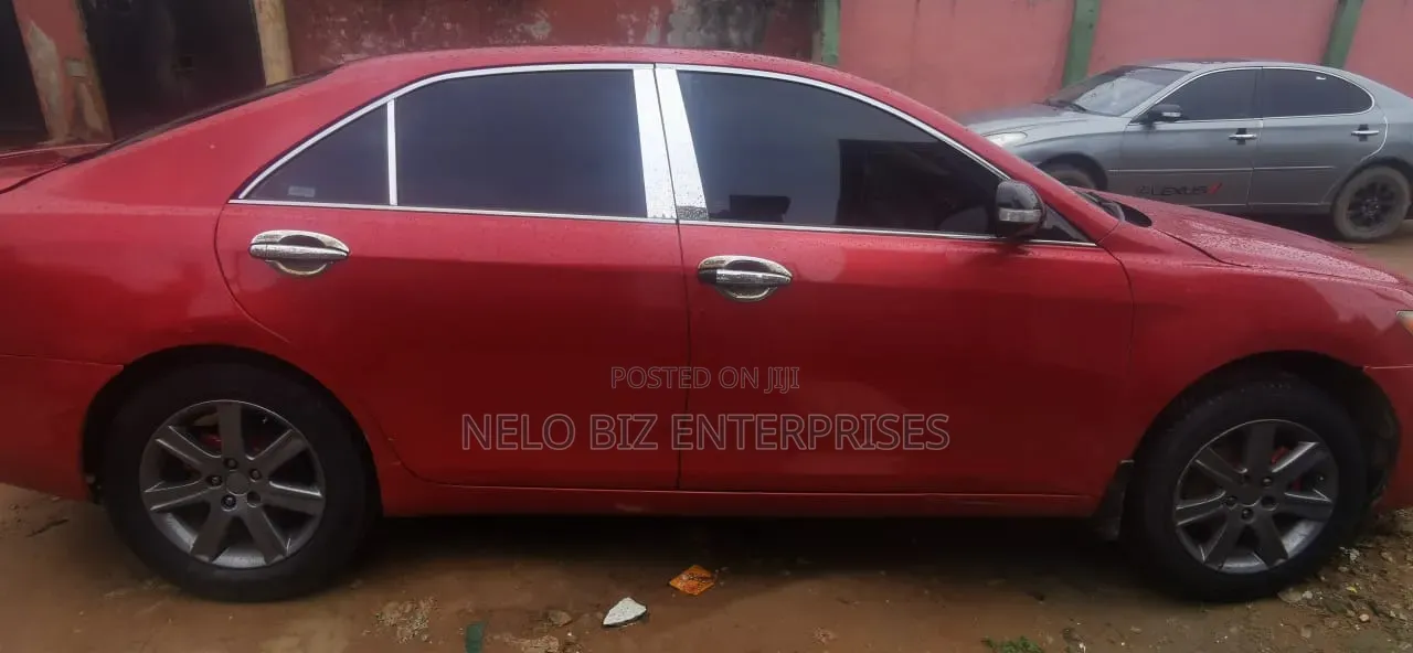 Toyota Camry 2009 Red