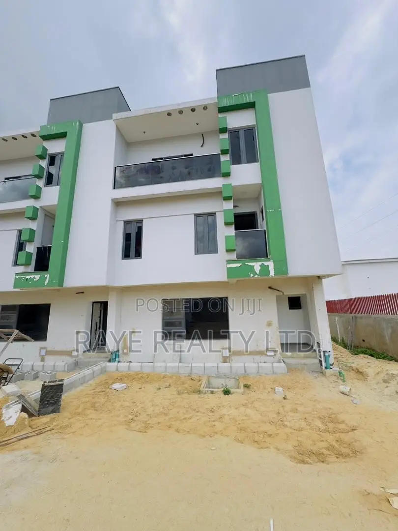 4bdrm Duplex in Ogudu GRA for sale