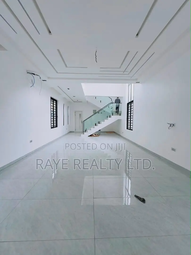 5bdrm Duplex in Magodo for sale