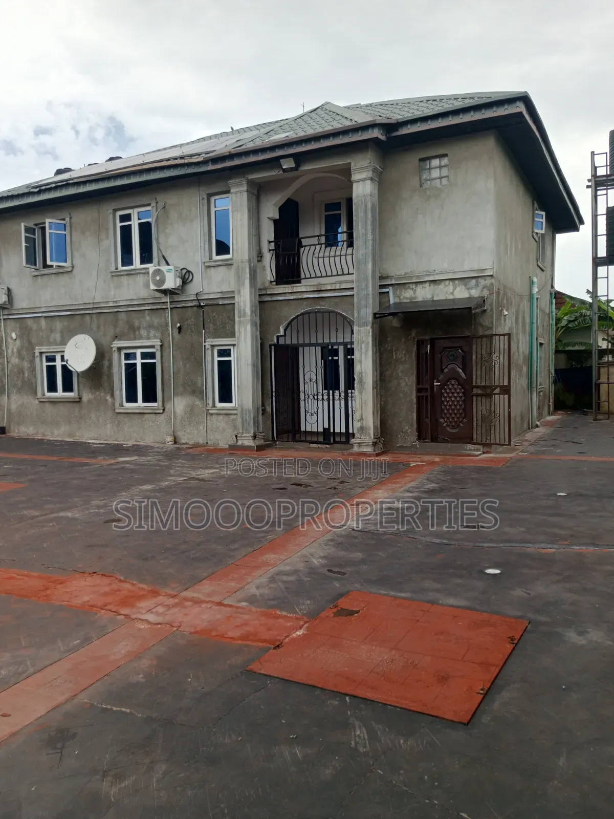 3bdrm Block of Flats in Ogunfayo, Awoyaya for rent