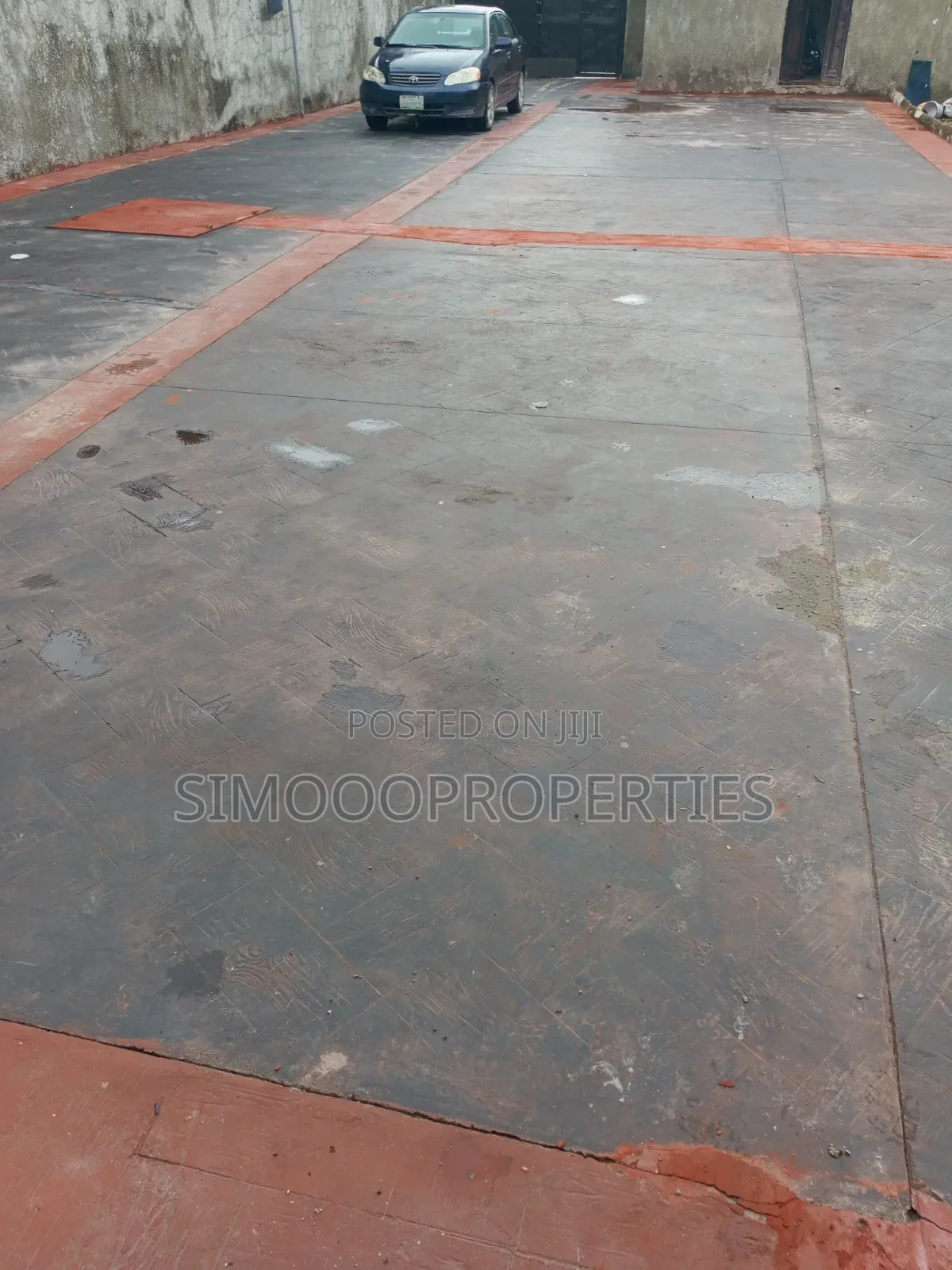 3bdrm Block of Flats in Ogunfayo, Awoyaya for rent