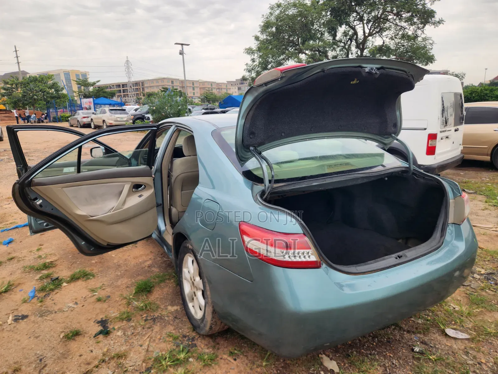 Toyota Camry 2010 Green