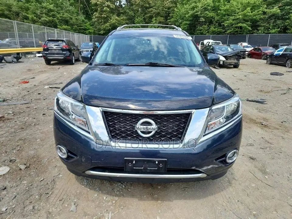 Nissan Pathfinder 2014 Blue