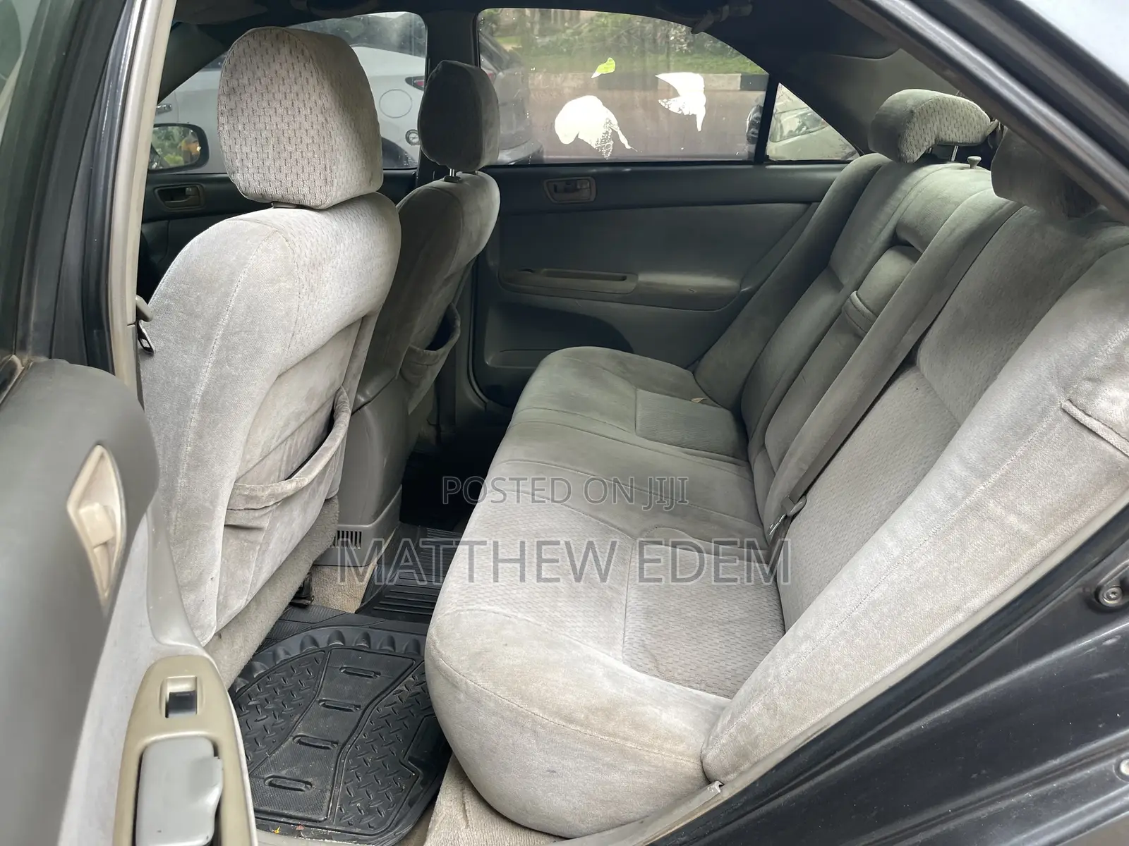Toyota Camry LE 4dr Sedan (2.4L 4cyl 4A) 2004 Gray