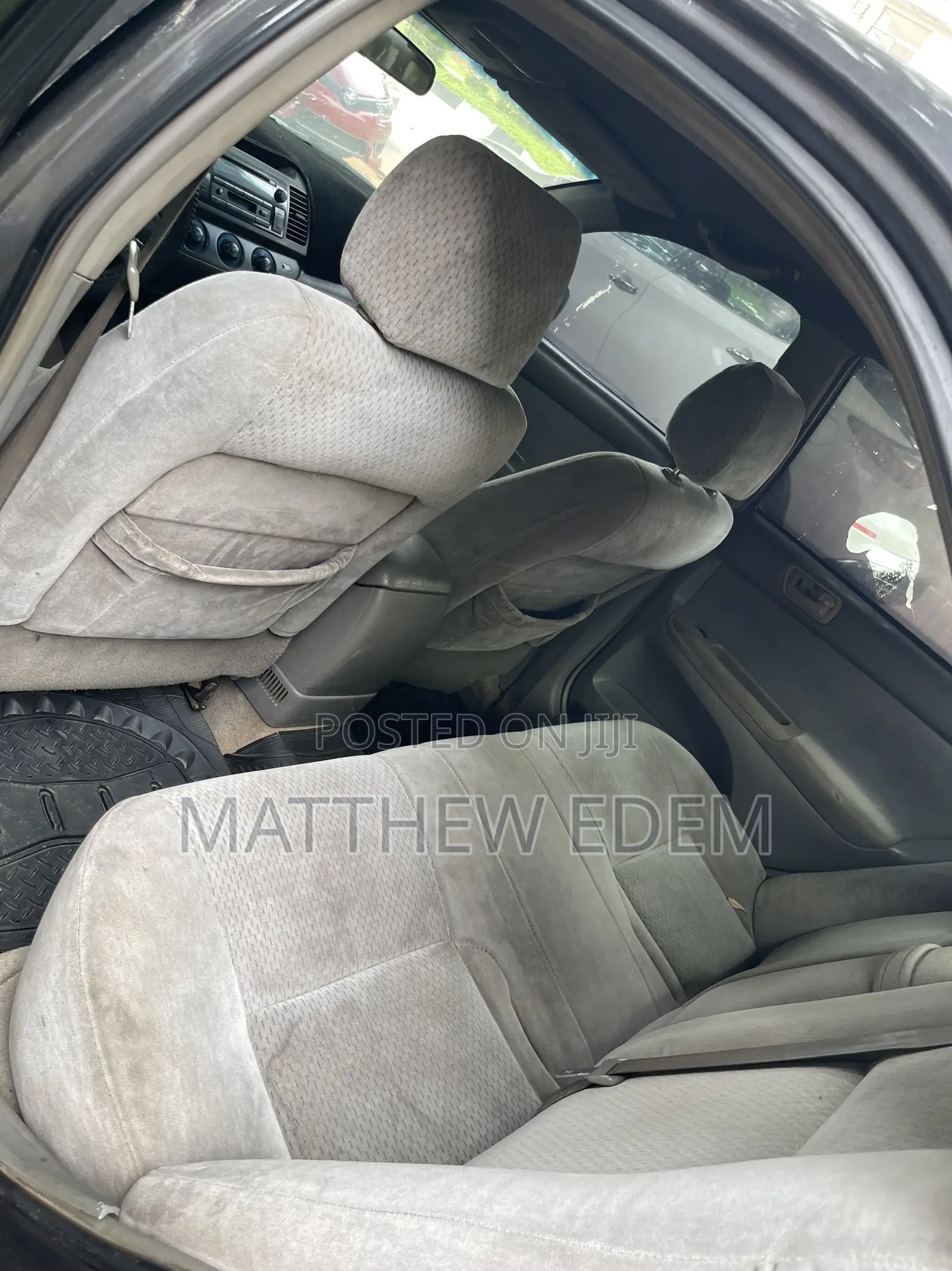 Toyota Camry LE 4dr Sedan (2.4L 4cyl 4A) 2004 Gray